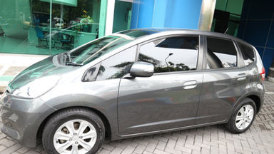 2013 Honda Jazz S - Mulus Langsung Pakai (s-0) 2013 Honda Jazz S - Mulus Langsung Pakai (s-0)