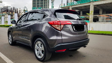 2017 Honda HR-V E CVT - Mobil Pilihan (s-3) 2017 Honda HR-V E CVT - Mobil Pilihan (s-3)
