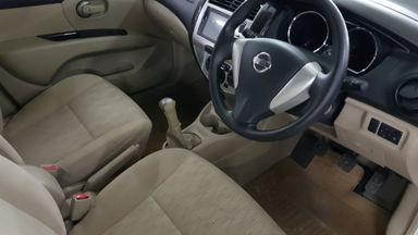 2017 Nissan Grand Livina SV M/T - Nego Halus Like New Tdp Rendah (s-7) 2017 Nissan Grand Livina SV M/T - Nego Halus Like New Tdp Rendah (s-7)