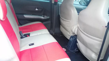 2017 Daihatsu Sigra 1.2R Deluxe - Proses Cepat Tanpa Ribet Terawat Siap Pakai (s-9) 2017 Daihatsu Sigra 1.2R Deluxe - Proses Cepat Tanpa Ribet Terawat Siap Pakai (s-9)