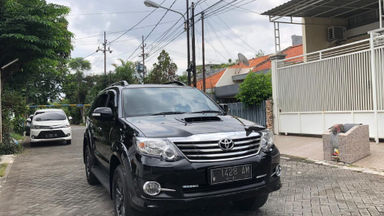 2015 Toyota Fortuner G VNT Diesel Automatic - Pemakaian 2016 Harga NEGO (s-1) 2015 Toyota Fortuner G VNT Diesel Automatic - Pemakaian 2016 Harga NEGO (s-1)
