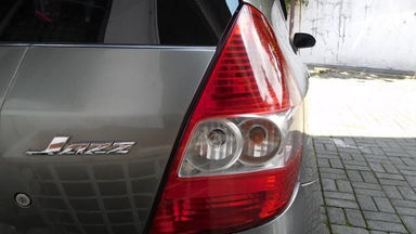 2006 Honda Jazz IDSI 1.5 MT - Bekas Berkualitas (s-10) 2006 Honda Jazz IDSI 1.5 MT - Bekas Berkualitas (s-10)