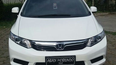 2013 Honda Civic 1.8 - Kondisi Mulus (s-2) 2013 Honda Civic 1.8 - Kondisi Mulus (s-2)