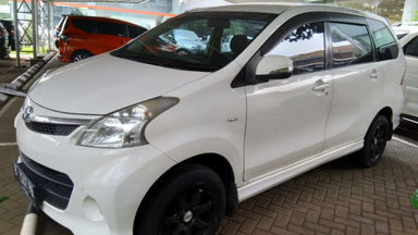 2012 Toyota Avanza VELOZ - FREE SERVICE DAN OLI 1 TAHUN DI ALL AUTO2000 (s-2) 2012 Toyota Avanza VELOZ - FREE SERVICE DAN OLI 1 TAHUN DI ALL AUTO2000 (s-2)