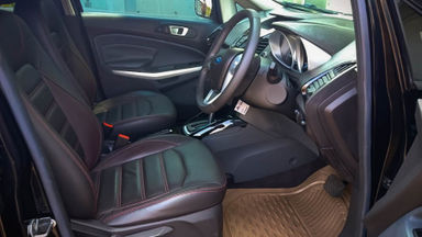 2014 Ford Ecosport Titanium - Mobil Pilihan (s-5) 2014 Ford Ecosport Titanium - Mobil Pilihan (s-5)