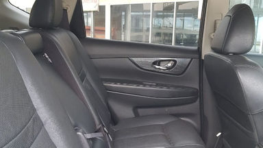 2014 Nissan X-Trail 2.5 - Surat Lengkap (s-4) 2014 Nissan X-Trail 2.5 - Surat Lengkap (s-4)