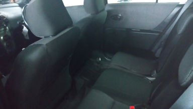 2011 Toyota Yaris S - Mulus Siap Pakai (s-6) 2011 Toyota Yaris S - Mulus Siap Pakai (s-6)