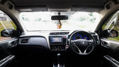 2014 Honda City RS - Mobil Pilihan (s-4) 2014 Honda City RS - Mobil Pilihan (s-4)