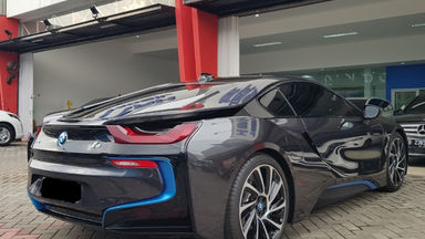 2015 BMW i i8 HYBRID - Kondisi Istimewa (s-6) 2015 BMW i i8 HYBRID - Kondisi Istimewa (s-6)
