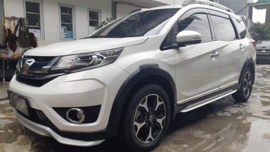 2016 Honda BR-V Prestige - Proses Cepat Dan Mudah (s-0) 2016 Honda BR-V Prestige - Proses Cepat Dan Mudah (s-0)