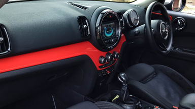 2017 MINI Countryman F60 Twinturbo - Mobil Pilihan (s-5) 2017 MINI Countryman F60 Twinturbo - Mobil Pilihan (s-5)