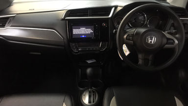 2017 Honda BR-V Prestige - Fitur Mobil Lengkap (s-1) 2017 Honda BR-V Prestige - Fitur Mobil Lengkap (s-1)