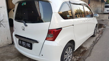 2013 Honda Freed SD - Matic Putih | Cash & Kredit | Garansi Mesin (s-5) 2013 Honda Freed SD - Matic Putih | Cash & Kredit | Garansi Mesin (s-5)