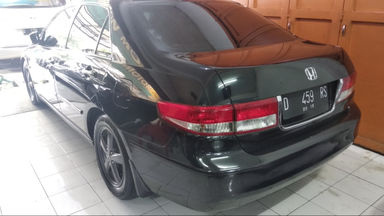 2004 Honda Accord MT - mulus terawat, kondisi OK, Tangguh (s-4) 2004 Honda Accord MT - mulus terawat, kondisi OK, Tangguh (s-4)