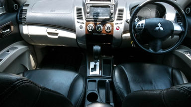 2013 Mitsubishi Pajero Dakar - Mobil Pilihan (s-4) 2013 Mitsubishi Pajero Dakar - Mobil Pilihan (s-4)