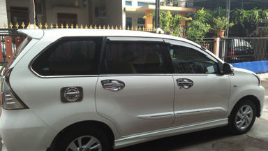 2016 Toyota Avanza Veloz 1.3 A/T - Pajak panjang Mulus Banget (s-1) 2016 Toyota Avanza Veloz 1.3 A/T - Pajak panjang Mulus Banget (s-1)