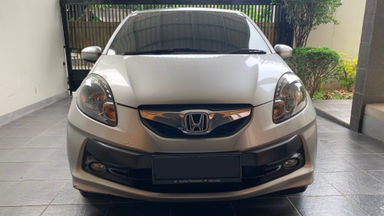 2015 Honda Brio E - Siap Pakai, Minor Body Nego Wajar 2015 Honda Brio E - Siap Pakai, Minor Body Nego Wajar
