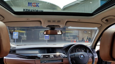 2012 BMW 5 Series 520i - Lowkm terawat termurah (s-8) 2012 BMW 5 Series 520i - Lowkm terawat termurah (s-8)