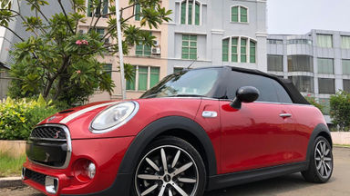 2017 MINI Cooper 2.0 Turbo - Unit Istimewa (s-0) 2017 MINI Cooper 2.0 Turbo - Unit Istimewa (s-0)