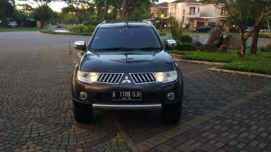2012 Mitsubishi Pajero Exceed 4x2 Diesel - Istimewa AT (s-1) 2012 Mitsubishi Pajero Exceed 4x2 Diesel - Istimewa AT (s-1)