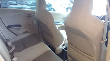 2015 Honda Brio E Satya - Terawat Dan Harga Istimewa (s-10) 2015 Honda Brio E Satya - Terawat Dan Harga Istimewa (s-10)