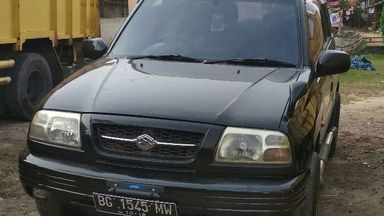 2003 Suzuki Escudo SQ - Barang Simpanan Antik (s-0) 2003 Suzuki Escudo SQ - Barang Simpanan Antik (s-0)