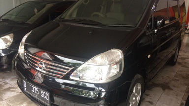 2005 Nissan Serena Hws AT - Kondisi Mulus Terawat (s-0) 2005 Nissan Serena Hws AT - Kondisi Mulus Terawat (s-0)