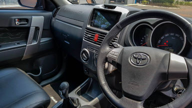 2016 Toyota Rush TRD Sportivo - Mobil Pilihan (s-5) 2016 Toyota Rush TRD Sportivo - Mobil Pilihan (s-5)