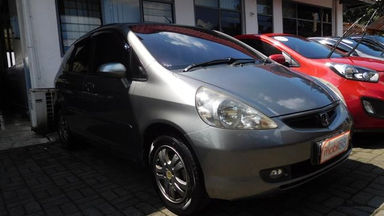 2006 Honda Jazz IDSI 1.5 MT - Bekas Berkualitas (s-7) 2006 Honda Jazz IDSI 1.5 MT - Bekas Berkualitas (s-7)