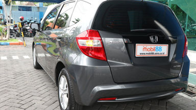 2013 Honda Jazz S - Mulus Langsung Pakai (s-5) 2013 Honda Jazz S - Mulus Langsung Pakai (s-5)