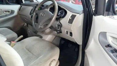 2005 Toyota Kijang Innova G - City Car Lincah Dan Nyaman, Kondisi Ciamik (s-8) 2005 Toyota Kijang Innova G - City Car Lincah Dan Nyaman, Kondisi Ciamik (s-8)