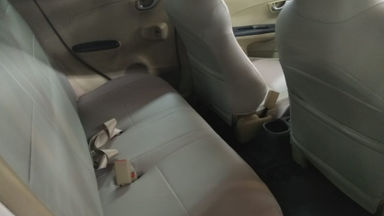 2015 Honda Brio E Satya MT - Kondisi Mulus Terawat (s-1) 2015 Honda Brio E Satya MT - Kondisi Mulus Terawat (s-1)
