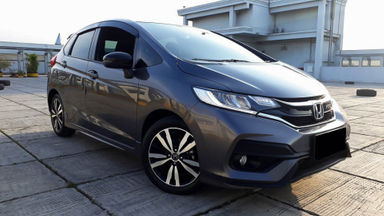 2018 Honda Jazz RS - Mobil Pilihan (s-1) 2018 Honda Jazz RS - Mobil Pilihan (s-1)
