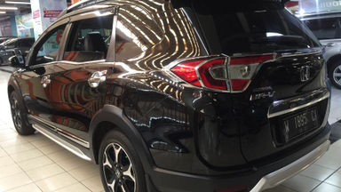 2017 Honda BR-V Prestige - Fitur Mobil Lengkap (s-5) 2017 Honda BR-V Prestige - Fitur Mobil Lengkap (s-5)