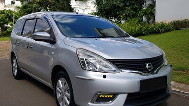 2014 Nissan Grand Livina 1.5 SV - Terawat (s-2) 2014 Nissan Grand Livina 1.5 SV - Terawat (s-2)