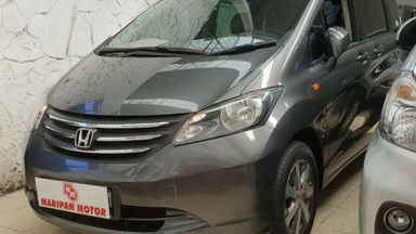 2009 Honda Freed E PSD AT - Good Condition (s-0) 2009 Honda Freed E PSD AT - Good Condition (s-0)