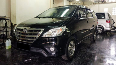 2014 Toyota Kijang Innova V - Mobil Pilihan (s-0) 2014 Toyota Kijang Innova V - Mobil Pilihan (s-0)