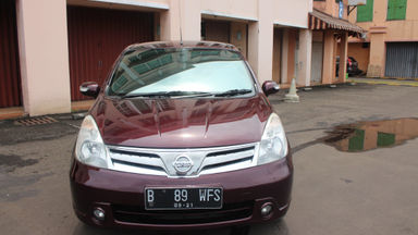 2011 Nissan Grand Livina XV Ultimate - KM rendah barang bagus (s-1) 2011 Nissan Grand Livina XV Ultimate - KM rendah barang bagus (s-1)