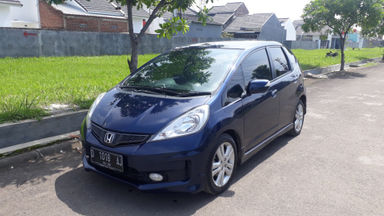 2012 Honda Jazz Ra At - Barang Mulus (s-0) 2012 Honda Jazz Ra At - Barang Mulus (s-0)