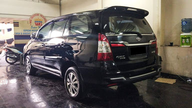 2014 Toyota Kijang Innova V - Mobil Pilihan (s-2) 2014 Toyota Kijang Innova V - Mobil Pilihan (s-2)