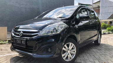 2015 Suzuki Ertiga GL Manual - Full Orisinal Seperti Baru (s-0) 2015 Suzuki Ertiga GL Manual - Full Orisinal Seperti Baru (s-0)