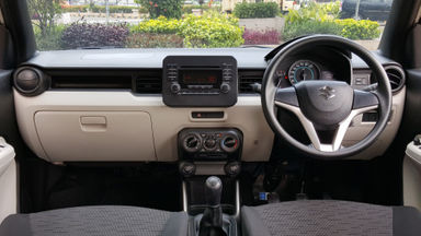 2017 Suzuki Ignis GL - Kondisi Mulus (s-9) 2017 Suzuki Ignis GL - Kondisi Mulus (s-9)