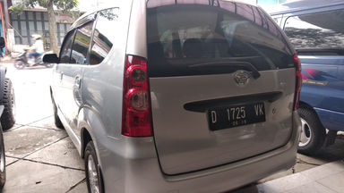 2009 Daihatsu Xenia XI - mulus terawat, kondisi OK (s-5) 2009 Daihatsu Xenia XI - mulus terawat, kondisi OK (s-5)