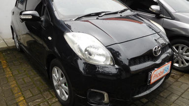 2012 Toyota Yaris E 1.5 - Istimewa Siap Pakai (s-10) 2012 Toyota Yaris E 1.5 - Istimewa Siap Pakai (s-10)