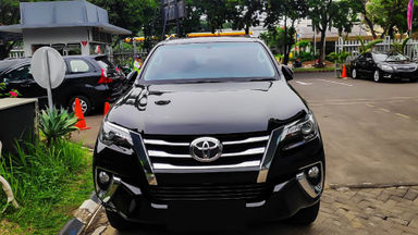 2016 Toyota Fortuner VRZ 2.4 - Mobil Pilihan (s-1) 2016 Toyota Fortuner VRZ 2.4 - Mobil Pilihan (s-1)