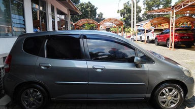 2006 Honda Jazz IDSI 1.5 MT - Bekas Berkualitas (s-9) 2006 Honda Jazz IDSI 1.5 MT - Bekas Berkualitas (s-9)