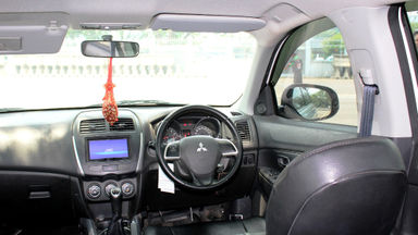 2014 Mitsubishi Outlander GLX - new model mesin smua oke tangan pertama bodi mulus (s-6) 2014 Mitsubishi Outlander GLX - new model mesin smua oke tangan pertama bodi mulus (s-6)