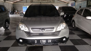 2007 Honda CR-V . - Terawat Siap Pakai Kondisi Istimewa (s-1) 2007 Honda CR-V . - Terawat Siap Pakai Kondisi Istimewa (s-1)