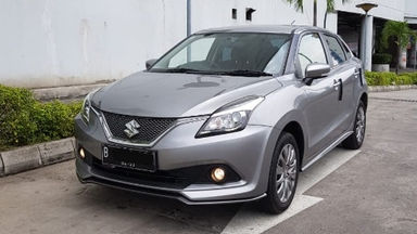 2018 Suzuki Baleno Hatch Back - Fitur Mobil Lengkap (s-0) 2018 Suzuki Baleno Hatch Back - Fitur Mobil Lengkap (s-0)