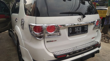 2014 Toyota Fortuner G AT - Istimewa (s-2) 2014 Toyota Fortuner G AT - Istimewa (s-2)